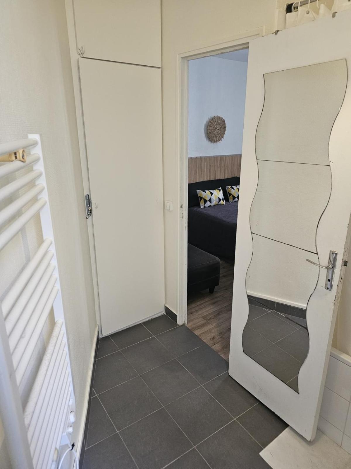 Cozy Apartment In The Heart Of The 10Th Párizs Kültér fotó